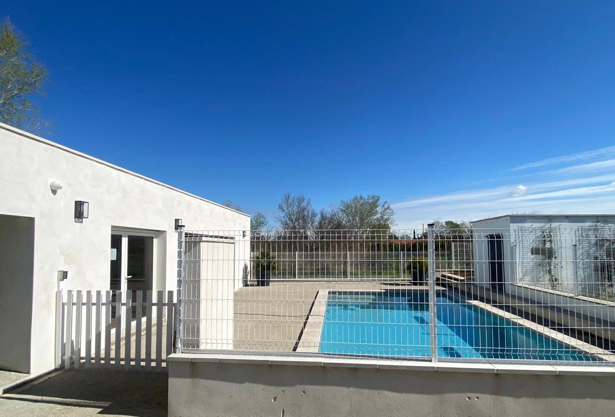 Les Maisons Du Paty Arles Exterior foto